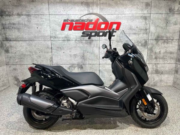 YAMAHA 2025 XMAX (promo 500.00 inclus)