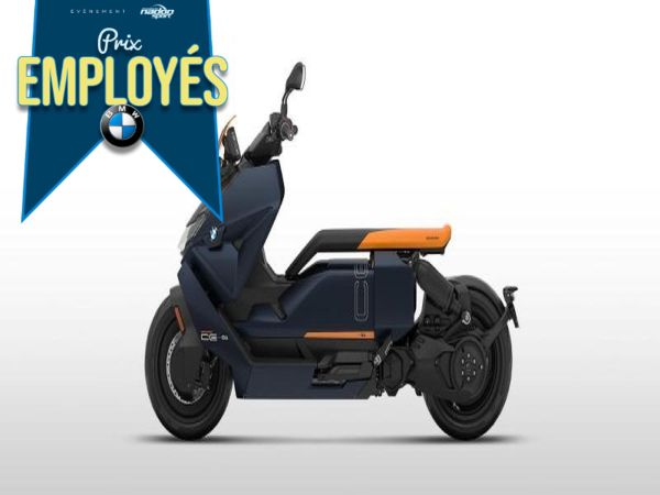 BMW 2025 CE 04 AVANTGARDE  (promo 1000.00 inclus)