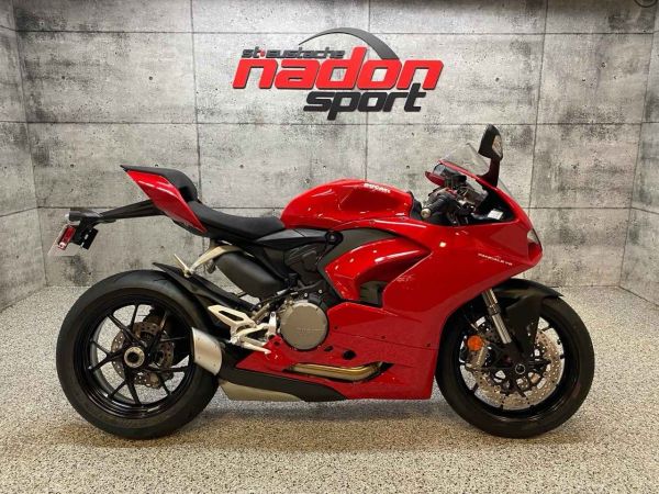 CS-23982 Neuf DUCATI Panigale V2  2025 a vendre 1