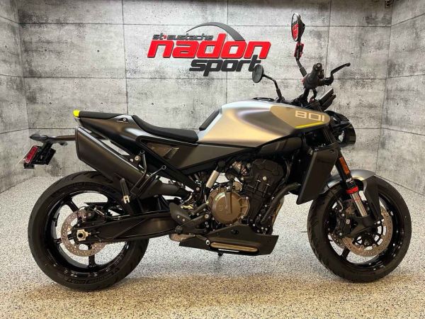 CS-23943 Neuf Husqvarna Vitpilen 801  2025 a vendre 1