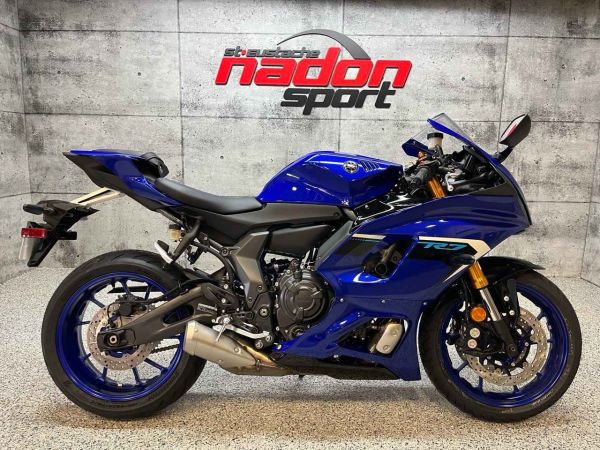 CS-23828 Neuf YAMAHA YZF-R7  2025 a vendre 1