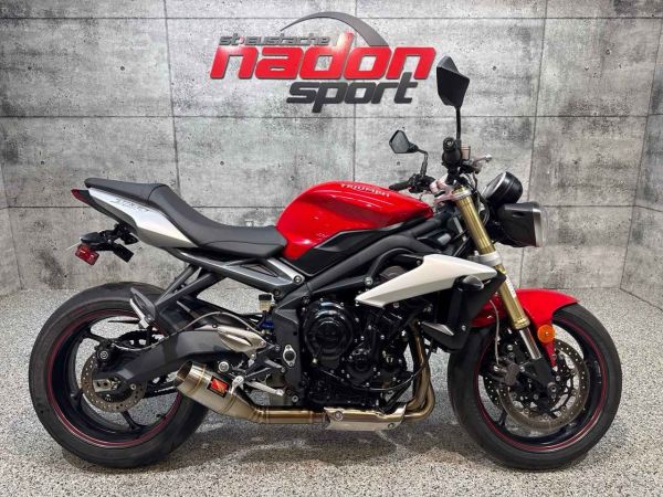 CS-24339 Occasion TRIUMPH  2016 a vendre 1