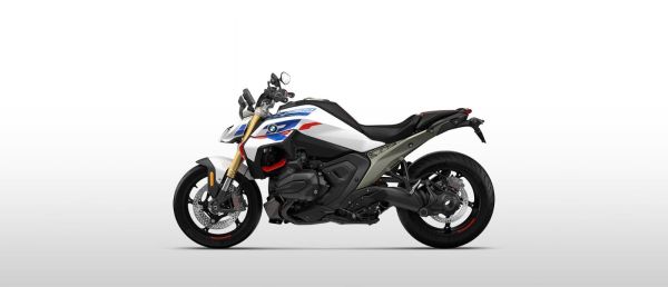 CS-NA-WEB-6846 Neuf BMW R 1300 R - Performance Style (45C)  2026 a vendre 1