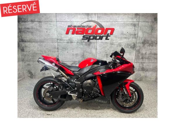 YAMAHA 2013 YZF-R1 IMPECABLE*