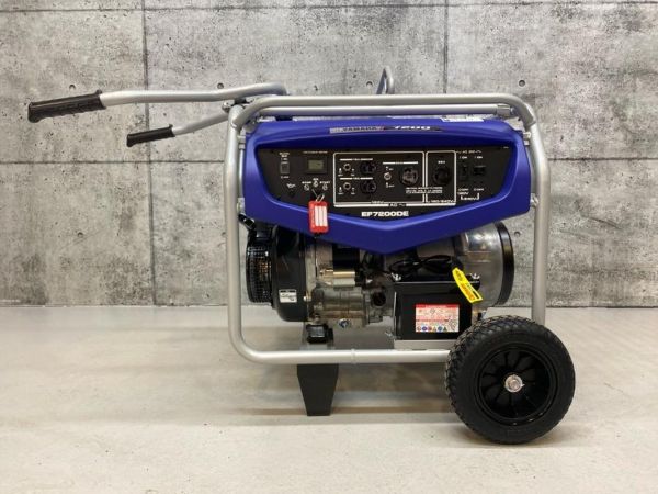 CS-22589 Neuf YAMAHA EF7200DE A ESSENCE, TRADITIONNELLE 0 a vendre 1