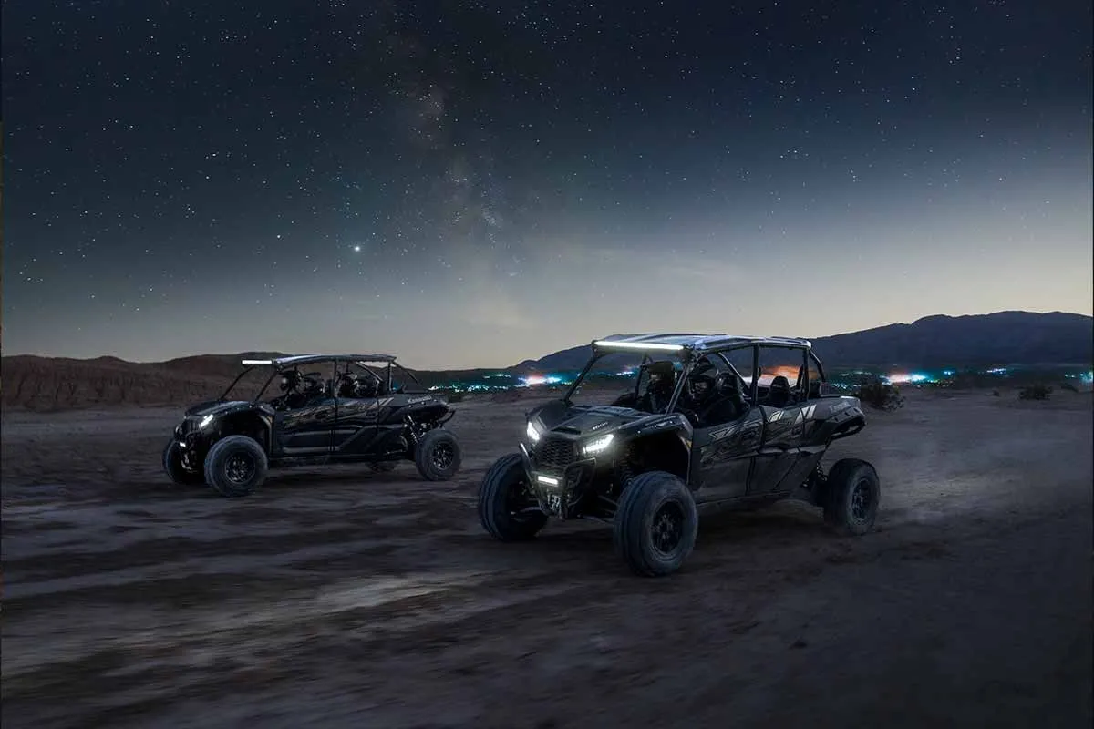 KAWASAKI TERYX KRX4 1000 BLACKOUT EDITION 2027 - CS-NA-WEB-7979