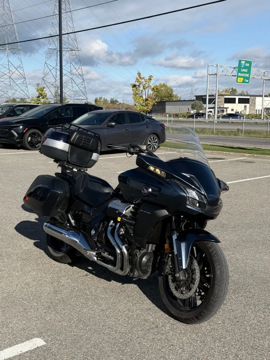 HONDA CTX1300 2014 - CS-26080
