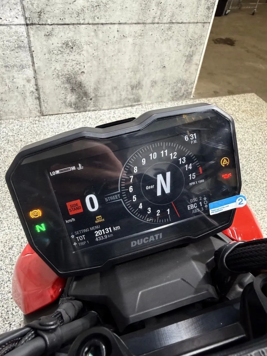 DUCATI STREETFIGHTER V4S FULL LOAD 2021 - CS-26111