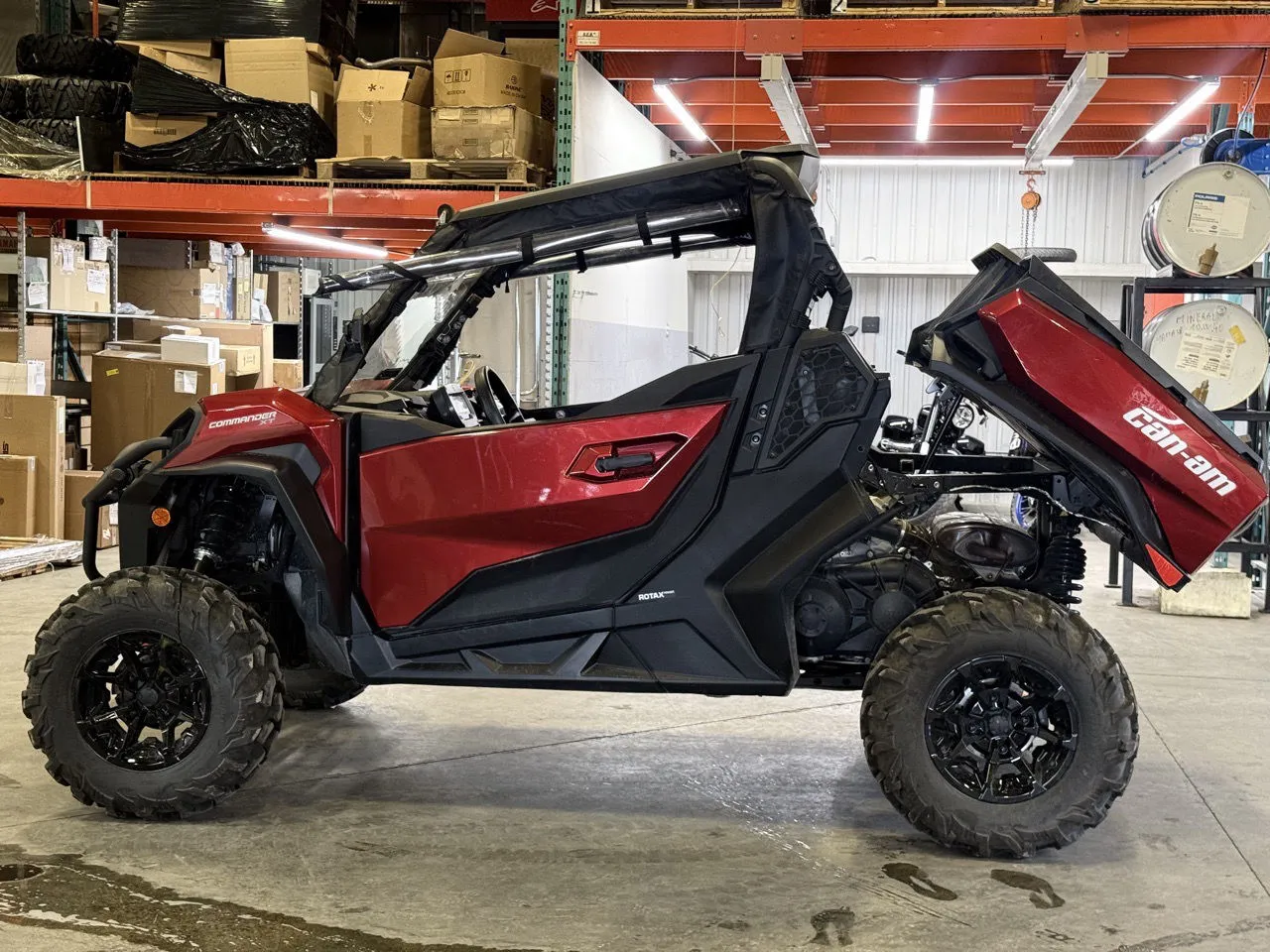 CAN-AM COMMANDER 700XT 2026 - CS-26120