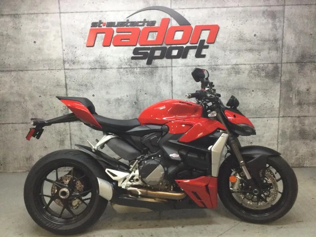 DUCATI  2022 - CS-26128
