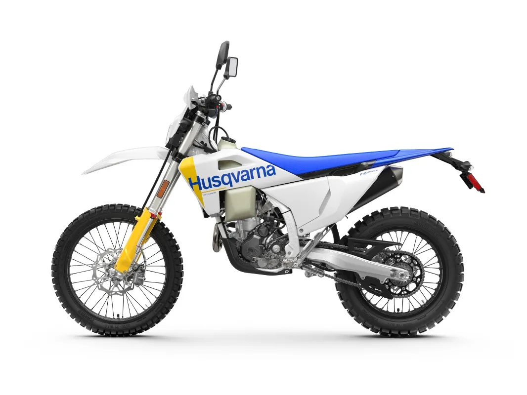 Husqvarna FE 350s 2027 - CS-NA-WEB-8112