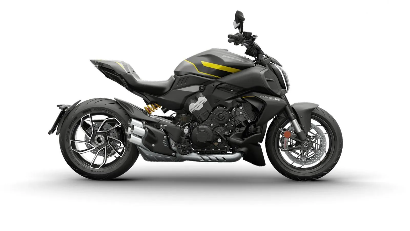 DUCATI Diavel V4 Roadster 2026 - CS-NA-WEB-7174