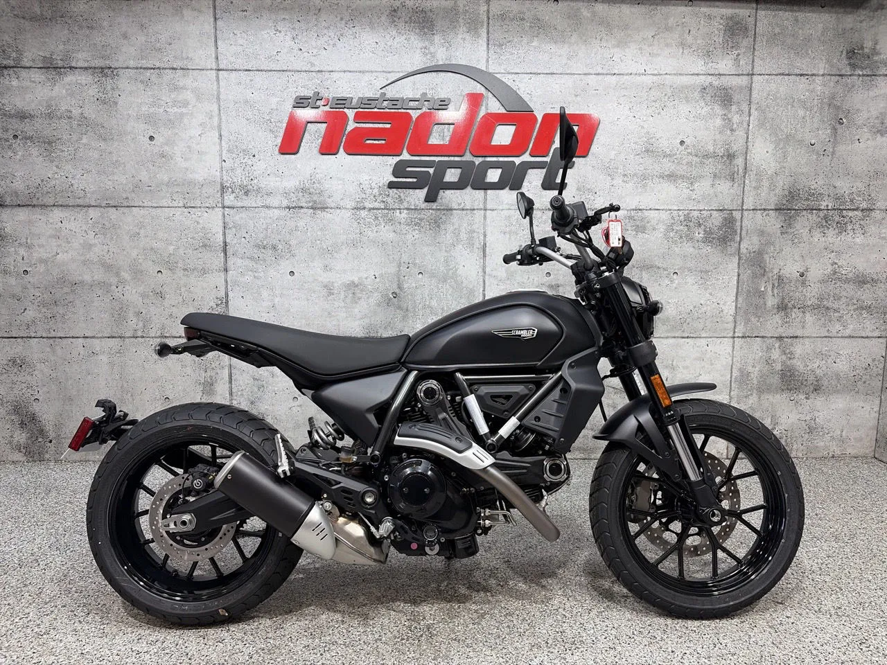 DUCATI Scrambler 800 Icon Dark 2026 - CS-25775