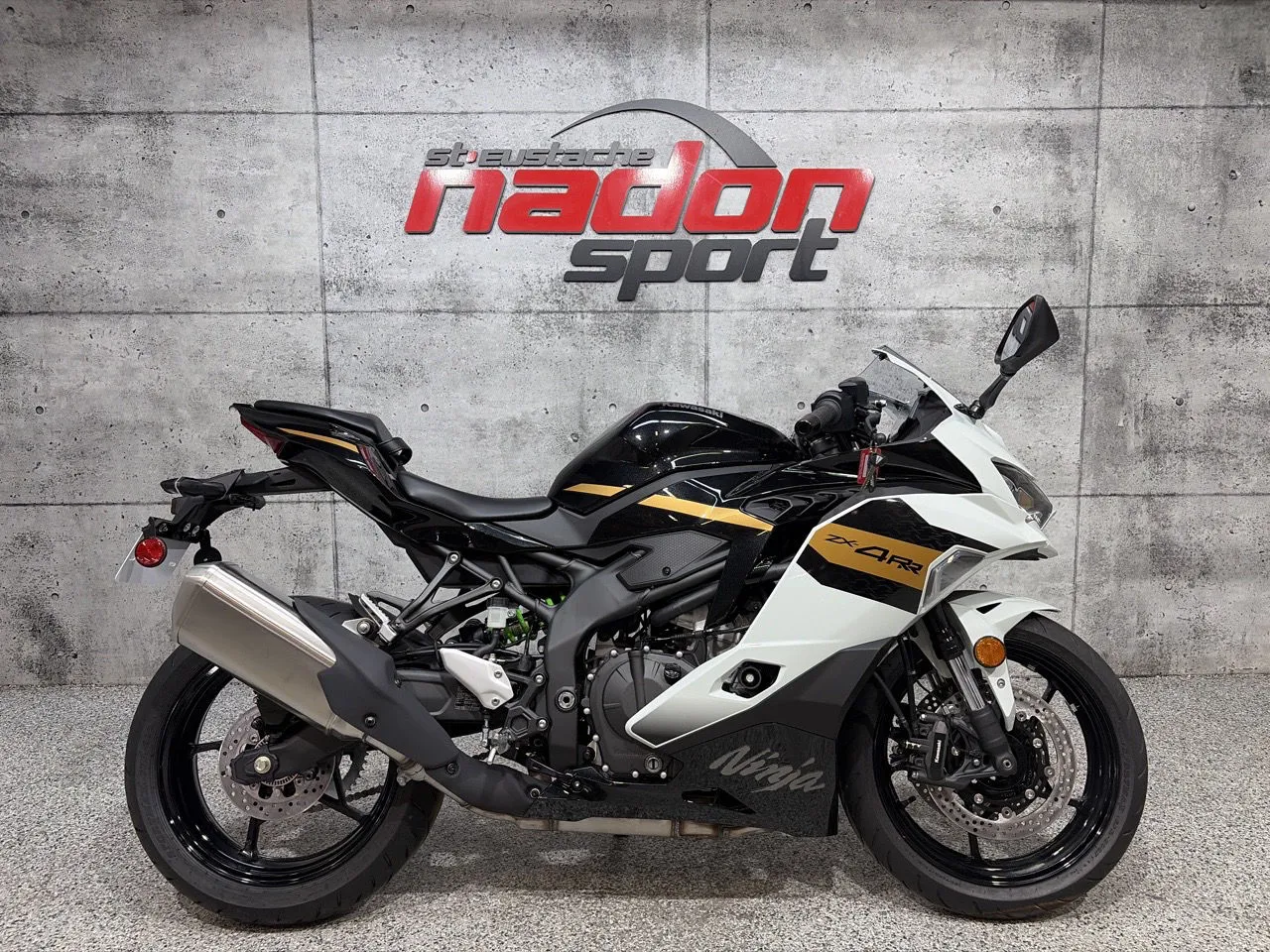 KAWASAKI Ninja ZX-4RR 2026 - CS-25791