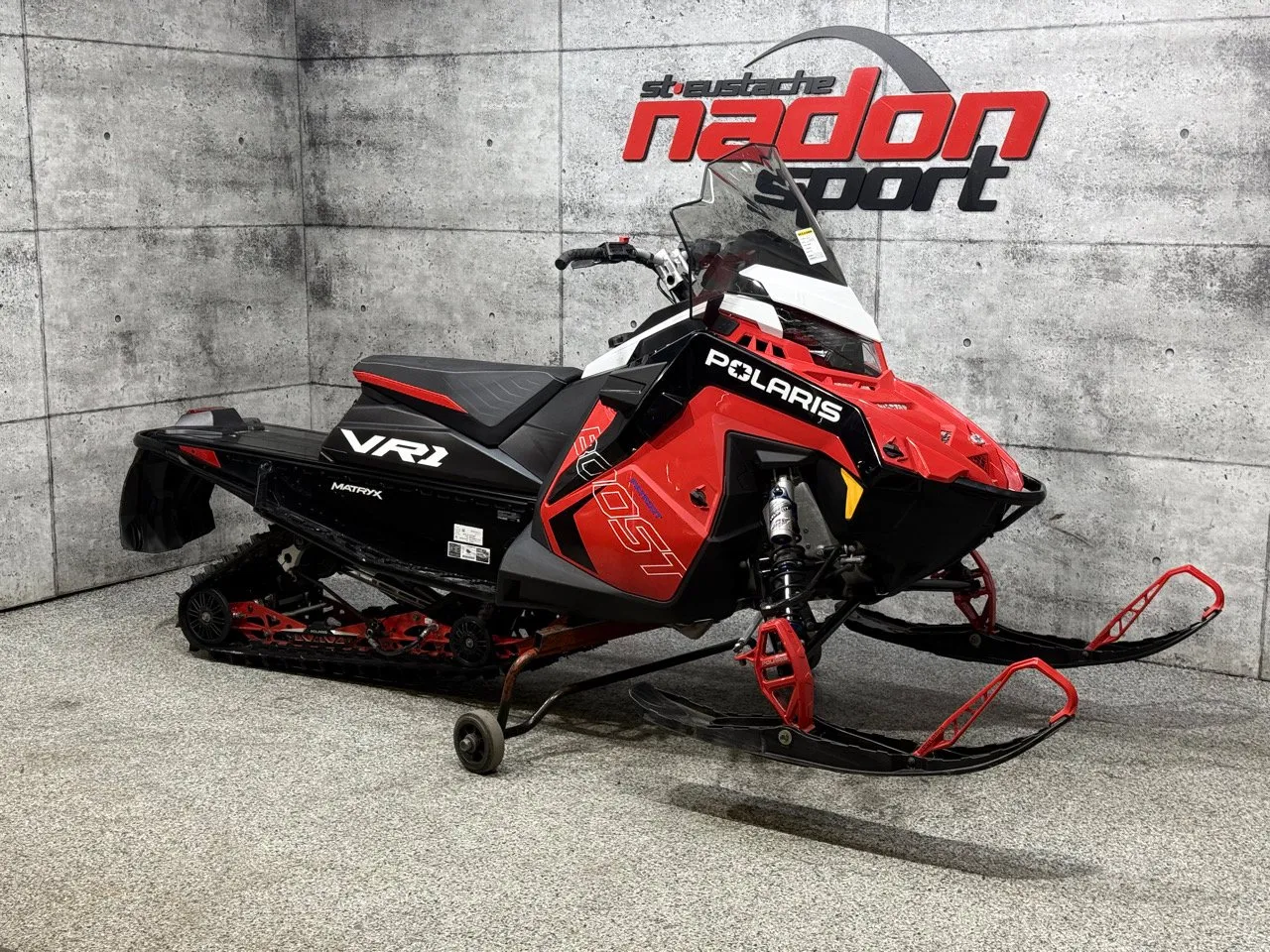 POLARIS INDY VR1 BOOST 137 2023 - CS-26143