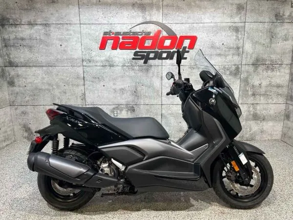 CS-24345 Neuf YAMAHA XMAX 2025 a vendre 1
