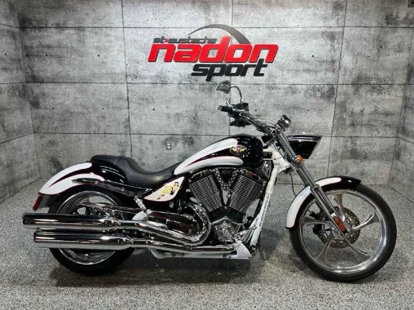 CS-24667 Occasion VICTORY JACKPOT 2011 a vendre 1