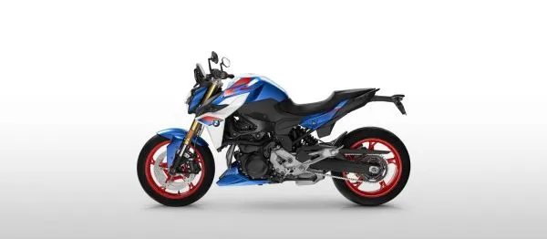 CS-NA-WEB-6631 Neuf BMW F900R (promo 1000.00 inclus) 2025 a vendre 1