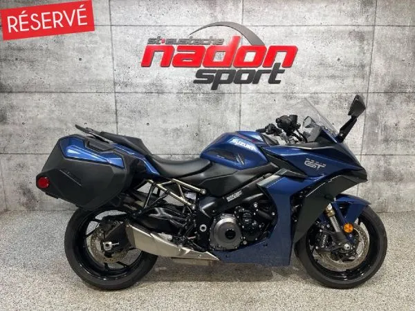 SUZUKI 2022 GSX-S1000 GT 