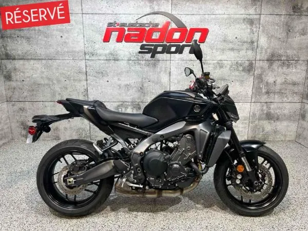 CS-23864 Neuf YAMAHA MT-09 2025 a vendre 1