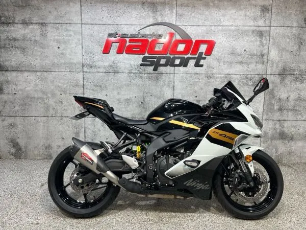 CS-25079 Neuf KAWASAKI Ninja ZX-4RR  2026 a vendre 1
