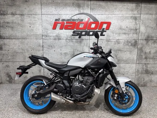 CS-23860 Neuf YAMAHA MT-07  2025 a vendre 1
