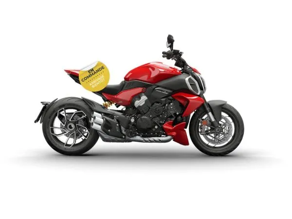 CS-25776 Neuf DUCATI Diavel V4 (promo 2000.00 inclus) 2026 a vendre 1