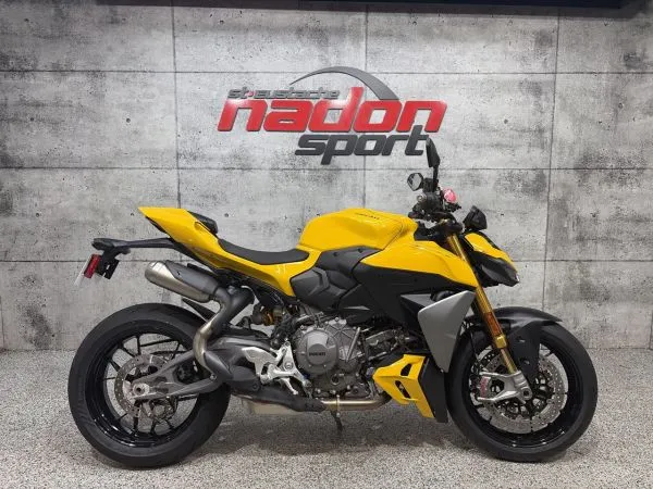 DUCATI Streetfighter V2 S 896 2026