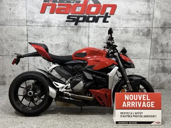 DUCATI  2022 CS-26128