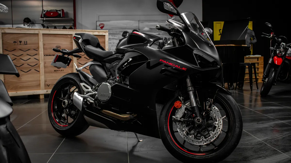  moto Ducati, ducati sport, moto sport à vendre, ducati neuf, moto sport, panigale, ducati supersport, ducati streetfighter, ducati monster, ducati supersport 950, ducati supersport 950s, panigale v2, panigale v4, ducati streetfighter, streetfighter v2, s